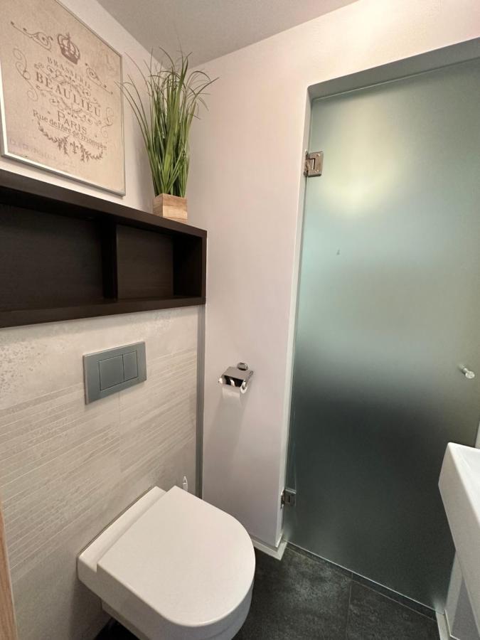 Apartament Centrum Krawiecka 2 Wrocław Buitenkant foto
